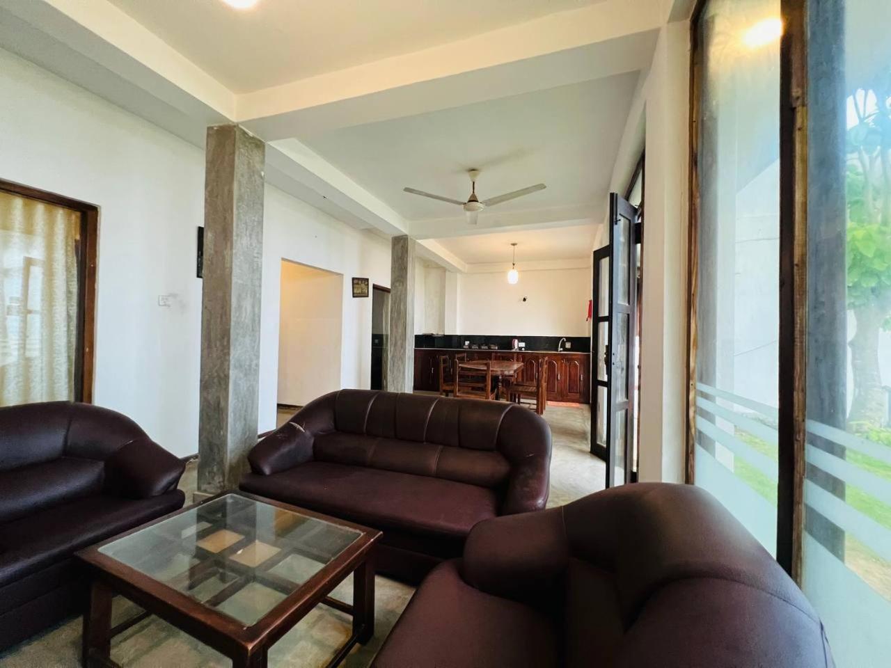 Ocean Breeze Villa Bussa Rom bilde